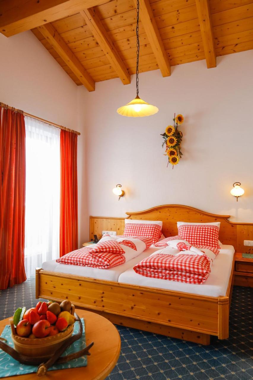 Hotel Edelweiss 霍赫菲尔岑 外观 照片